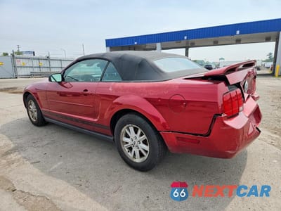 Drugie zdjęcie samochodu z przodu: 2006 FORD MUSTANG V6 CONVERTIBLE VIN:1ZVFT84N065224819 - miniatura