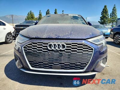 Piąte zdjęcie samochodu w środku: 2023 AUDI A3 PREMIUM VIN:WAUAUDGY0PA042004 - miniatura