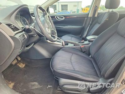 Zdjęcie 7 z 13 samochodu: 2017 NISSAN SENTRA SV VIN:3N1AB7AP8HY204729 - miniatura
