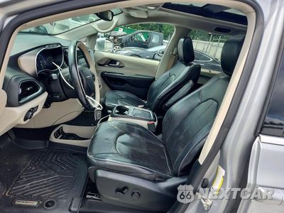 Zdjęcie 7 z 13 samochodu: 2018 CHRYSLER PACIFICA LIMITED VIN:2C4RC1GG2JR276095 - miniatura
