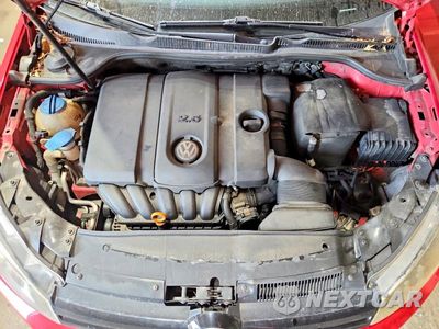 Zdjęcie 11 z 12 samochodu: 2013 VOLKSWAGEN GOLF VIN:WVWDB7AJ7DW124233 - miniatura
