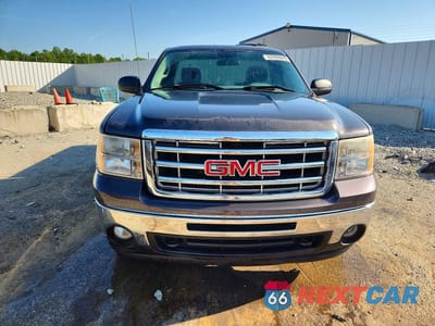 Piąte zdjęcie samochodu w środku: 2010 GMC SIERRA C1500 VIN:1GTPCTEX3AZ214183 - miniatura
