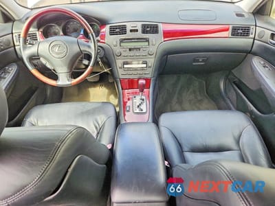 Zdjęcie 8 z 12 samochodu: 2004 LEXUS ES 330 VIN:JTHBA30G940009661 - miniatura