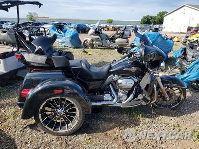 2025 HARLEY-DAVIDSON FLHTCUTG 1HD1MAF14SB854929 - główne zdjęcie licytacji z USA - miniatura
