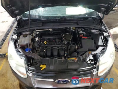 Zdjęcie 11 z 13 samochodu: 2014 FORD FOCUS SE VIN:1FADP3K28EL279495 - miniatura