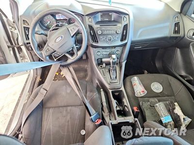 Zdjęcie 8 z 12 samochodu: 2015 FORD FOCUS SE VIN:1FADP3F27FL237847 - miniatura