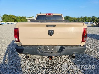 Zdjęcie 6 z 12 samochodu: 2019 RAM 1500 WARLOCK VIN:1C6RR6GT0KS734054 - miniatura