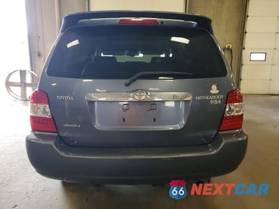 Zdjęcie 6 z 13 samochodu: 2006 TOYOTA HIGHLANDER HYBRID VIN:JTEEW21A260033755 - miniatura