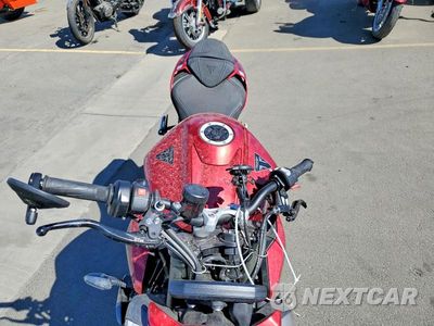 Piąte zdjęcie samochodu w środku: 2025 TRIUMPH MOTORCYCLE STREET TRIPLE 765 RS VIN:SMTA614K3STCG2567 - miniatura