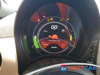 Zdjęcie 9 z 12 samochodu: 2015 FIAT 500 ELECTRIC VIN:3C3CFFGEXFT652916 - miniatura