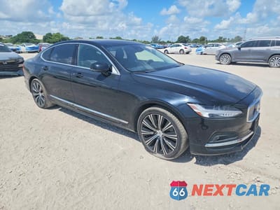 Czwarte zdjęcie samochodu z boku: 2023 VOLVO S90 PLUS VIN:LVY062MN2PP321760 - miniatura