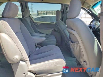 Zdjęcie 10 z 12 samochodu: 2004 DODGE CARAVAN SXT VIN:1D4GP45R94B509610 - miniatura