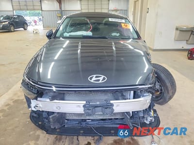 Piąte zdjęcie samochodu w środku: 2025 HYUNDAI SONATA SEL VIN:KMHL64JA1SA447312 - miniatura