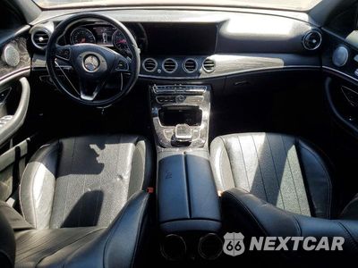Zdjęcie 8 z 13 samochodu: 2017 MERCEDES-BENZ E 300 VIN:WDDZF4JB8HA067700 - miniatura