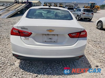 Zdjęcie 6 z 13 samochodu: 2019 CHEVROLET MALIBU LS VIN:1G1ZB5ST6KF122974 - miniatura