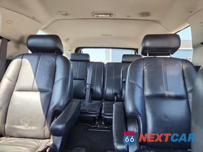 Zdjęcie 10 z 13 samochodu: 2007 GMC YUKON XL DENALI VIN:1GKFK668X7J385127 - miniatura