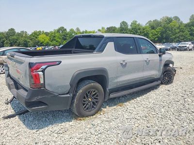 Trzecie zdjęcie samochodu z tyłu: 2025 CHEVROLET SILVERADO LT VIN:1GC10ZED8SU403661 - miniatura