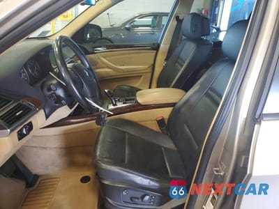 Zdjęcie 7 z 13 samochodu: 2010 BMW X5 XDRIVE30I VIN:5UXFE4C58AL278850 - miniatura