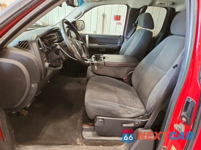 Zdjęcie 7 z 12 samochodu: 2007 GMC NEW SIERRA K1500 VIN:1GTEK19J37Z591867 - miniatura