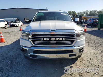 Piąte zdjęcie samochodu w środku: 2020 RAM 1500 LARAMIE VIN:1C6RREJT4LN303705 - miniatura
