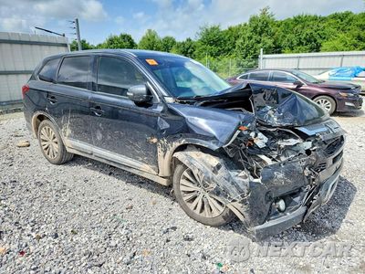 Czwarte zdjęcie samochodu z boku: 2019 MITSUBISHI OUTLANDER SE VIN:JA4AD3A30KZ035262 - miniatura