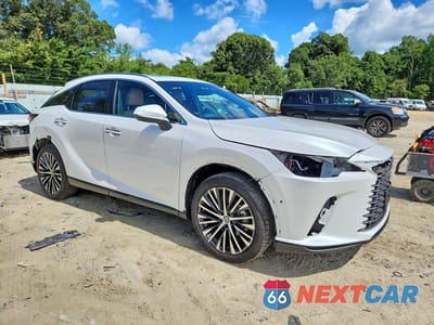 Czwarte zdjęcie samochodu z boku: 2026 LEXUS RX 350 PREMIUM+ VIN:2T2BAMCA7TC141641 - miniatura