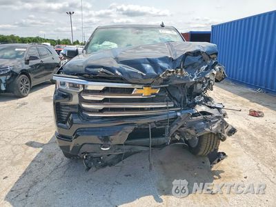 Piąte zdjęcie samochodu w środku: 2022 CHEVROLET SILVERADO K1500 HIGH COUNTRY VIN:2GCUDJED5N1501971 - miniatura