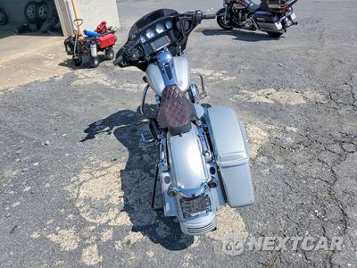 Czwarte zdjęcie samochodu z boku: 2015 HARLEY-DAVIDSON FLHXS STRE STREET GLIDE SPECIAL VIN:1HD1KRM11FB698975 - miniatura