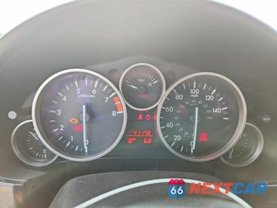 Zdjęcie 9 z 12 samochodu: 2013 MAZDA MX-5 MIATA GRAND TOURING VIN:JM1NC2PF1D0230476 - miniatura