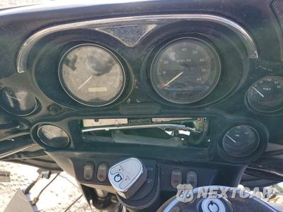 Zdjęcie 7 z 9 samochodu: 2011 HARLEY-DAVIDSON FLHTCU VIN:1HD1FC418BB632368 - miniatura