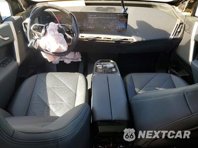 Zdjęcie 8 z 14 samochodu: 2024 BMW IX XDRIVE50 VIN:WB523CF0XRCP60355 - miniatura