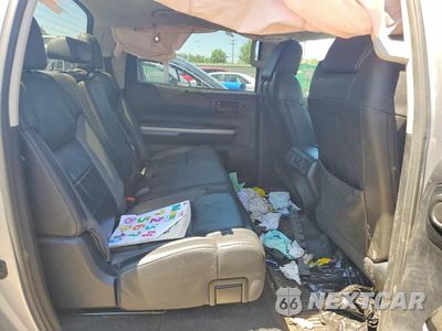 Zdjęcie 10 z 12 samochodu: 2018 TOYOTA TUNDRA CREWMAX LIMITED VIN:5TFHY5F18JX755818 - miniatura