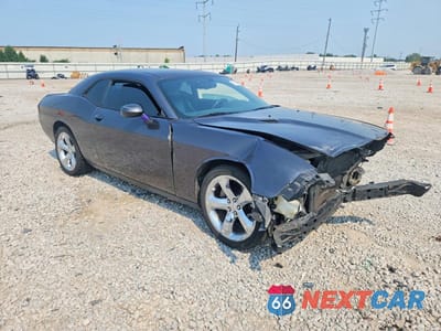 Czwarte zdjęcie samochodu z boku: 2013 DODGE CHALLENGER SXT VIN:2C3CDYAG0DH573885 - miniatura