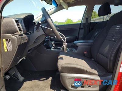 Zdjęcie 7 z 13 samochodu: 2019 KIA SPORTAGE LX VIN:KNDPM3AC1K7543400 - miniatura