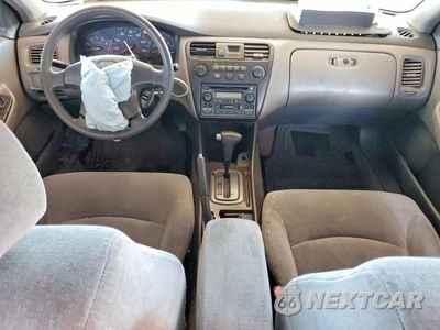Zdjęcie 8 z 12 samochodu: 2002 HONDA ACCORD SE VIN:JHMCG56702C033624 - miniatura