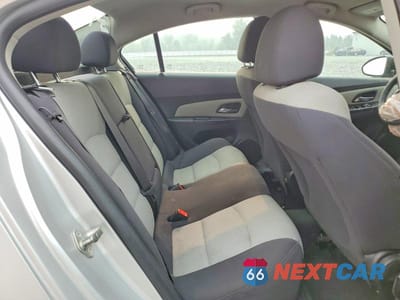 Zdjęcie 10 z 12 samochodu: 2014 CHEVROLET CRUZE LS VIN:1G1PA5SG1E7176940 - miniatura