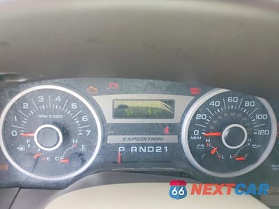 Zdjęcie 9 z 13 samochodu: 2006 FORD EXPEDITION XLT VIN:1FMFU16566LA85193 - miniatura