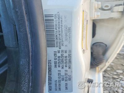 Zdjęcie 12 z 12 samochodu: 2014 FIAT 500L EASY VIN:ZFBCFABH6EZ024037 - miniatura