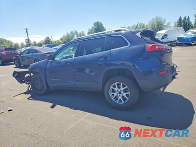 Drugie zdjęcie samochodu z przodu: 2015 JEEP CHEROKEE LATITUDE VIN:1C4PJMCS2FW545624 - miniatura