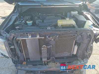 Zdjęcie 11 z 12 samochodu: 2013 NISSAN NV 3500 HD S VIN:5BZBF0AA2DN201986 - miniatura
