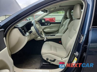Zdjęcie 7 z 14 samochodu: 2025 VOLVO XC60 PLUS VIN:YV4M12RC7S1180336 - miniatura
