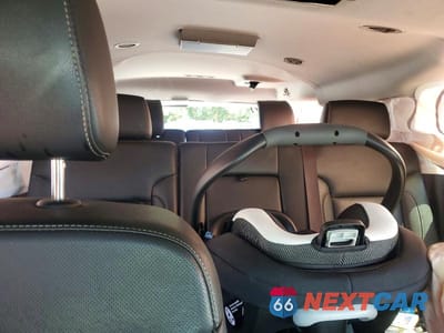 Zdjęcie 10 z 14 samochodu: 2017 GMC YUKON XL C1500 SLT VIN:1GKS1GKC4HR249905 - miniatura