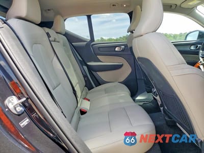 Zdjęcie 11 z 13 samochodu: 2026 VOLVO XC40 PLUS VIN:YV4L12UC4T2714052 - miniatura
