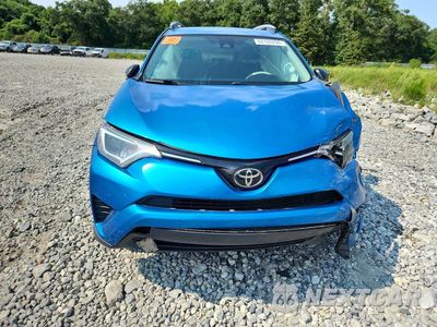 Piąte zdjęcie samochodu w środku: 2018 TOYOTA RAV4 LE VIN:2T3ZFREV1JW463048 - miniatura