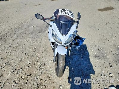 Drugie zdjęcie samochodu z przodu: 2013 KAWASAKI EX650 VIN:JKAEXEF13DDA04148 - miniatura