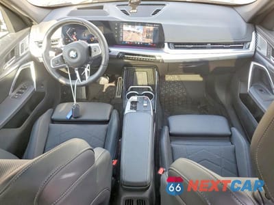 Zdjęcie 8 z 12 samochodu: 2025 BMW X1 XDRIVE28I VIN:WBX73EF09S5349211 - miniatura