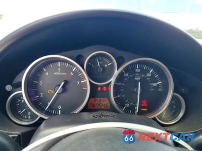 Zdjęcie 9 z 12 samochodu: 2006 MAZDA MX-5 MIATA VIN:JM1NC25F760114740 - miniatura