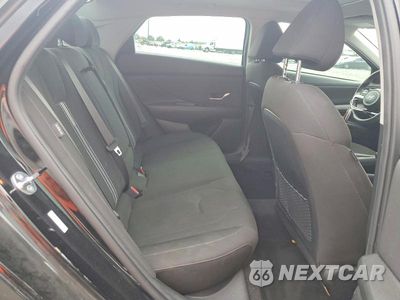 Zdjęcie 10 z 12 samochodu: 2025 HYUNDAI ELANTRA SEL VIN:KMHLS4DG1SU882681 - miniatura