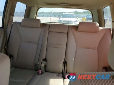 Zdjęcie 10 z 13 samochodu: 2004 TOYOTA HIGHLANDER BASE VIN:JTEGP21A240029241 - miniatura