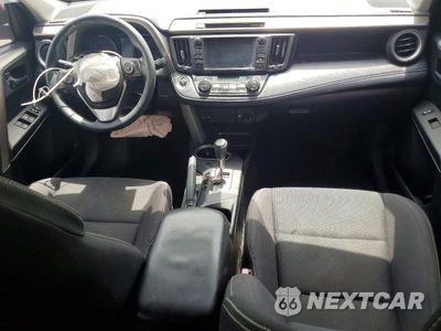 Zdjęcie 8 z 12 samochodu: 2018 TOYOTA RAV4 XLE VIN:2T3WFREV7JW474493 - miniatura